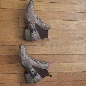Snake Boots